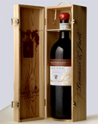 Descubre el &nbsp;Gusto del vino Italiano con vinos tinto Primitivo Latias, Imperium Chardonnay, Negroamaro, Irenico Salice Salentino, Bocciolo Novello, Solice Rosato, Partemio Malvasia Bianca... Lomazzi & Sarli siembra, cosecha la uva propia en nuestro vi�edos ubicados en Latiano Brindisi (Puglia) con 108 hectareas (1.080.000 m2) y mas de 5000 - 6000 plantas de uva por hectarea... Cada estacion estudiamos y seleccionamos las mejores uvas para servir a la Distribucion Mundial de Vinos de Alta Calidad
